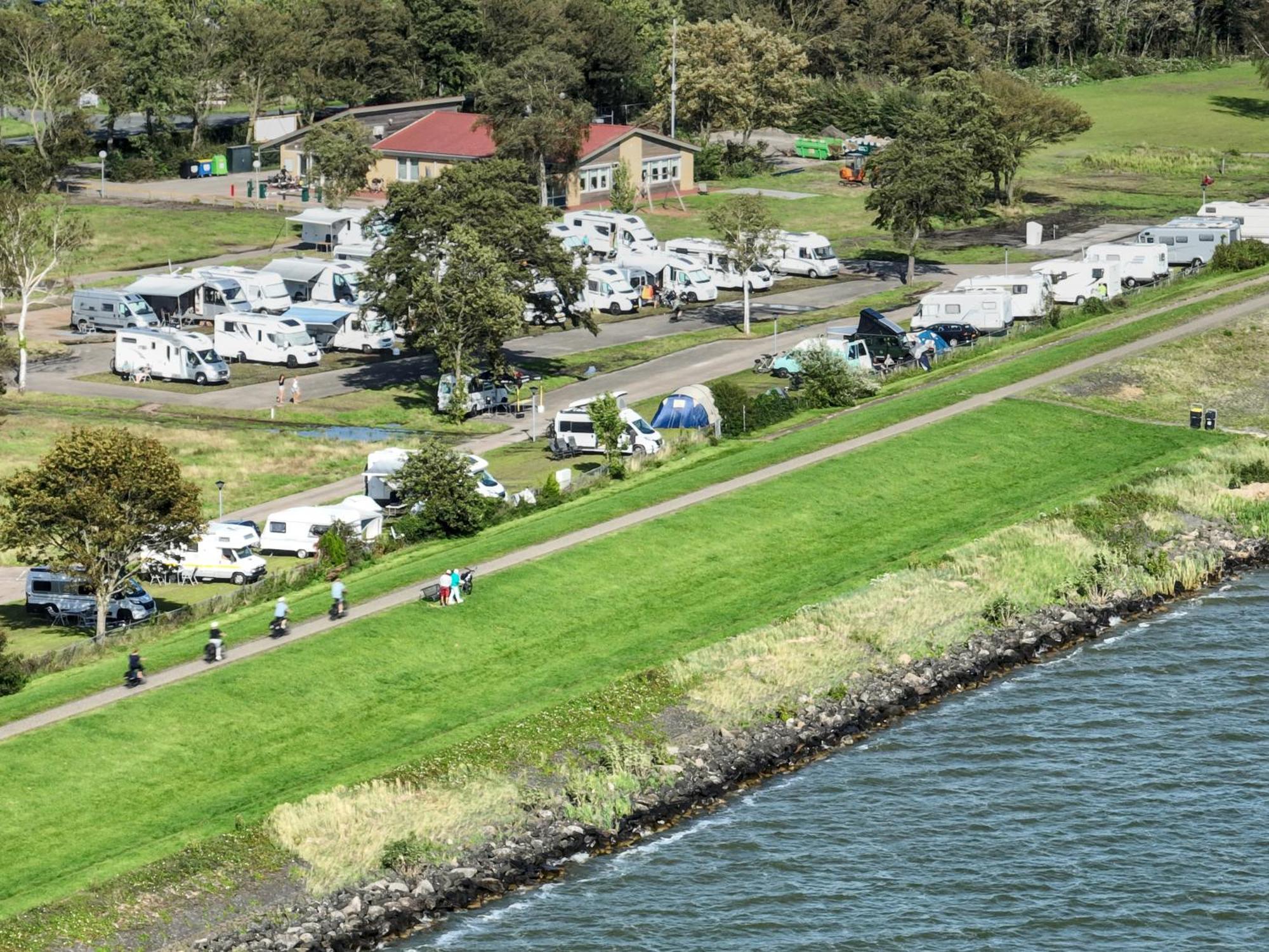 Vakantiepark Lemmer Exterior photo